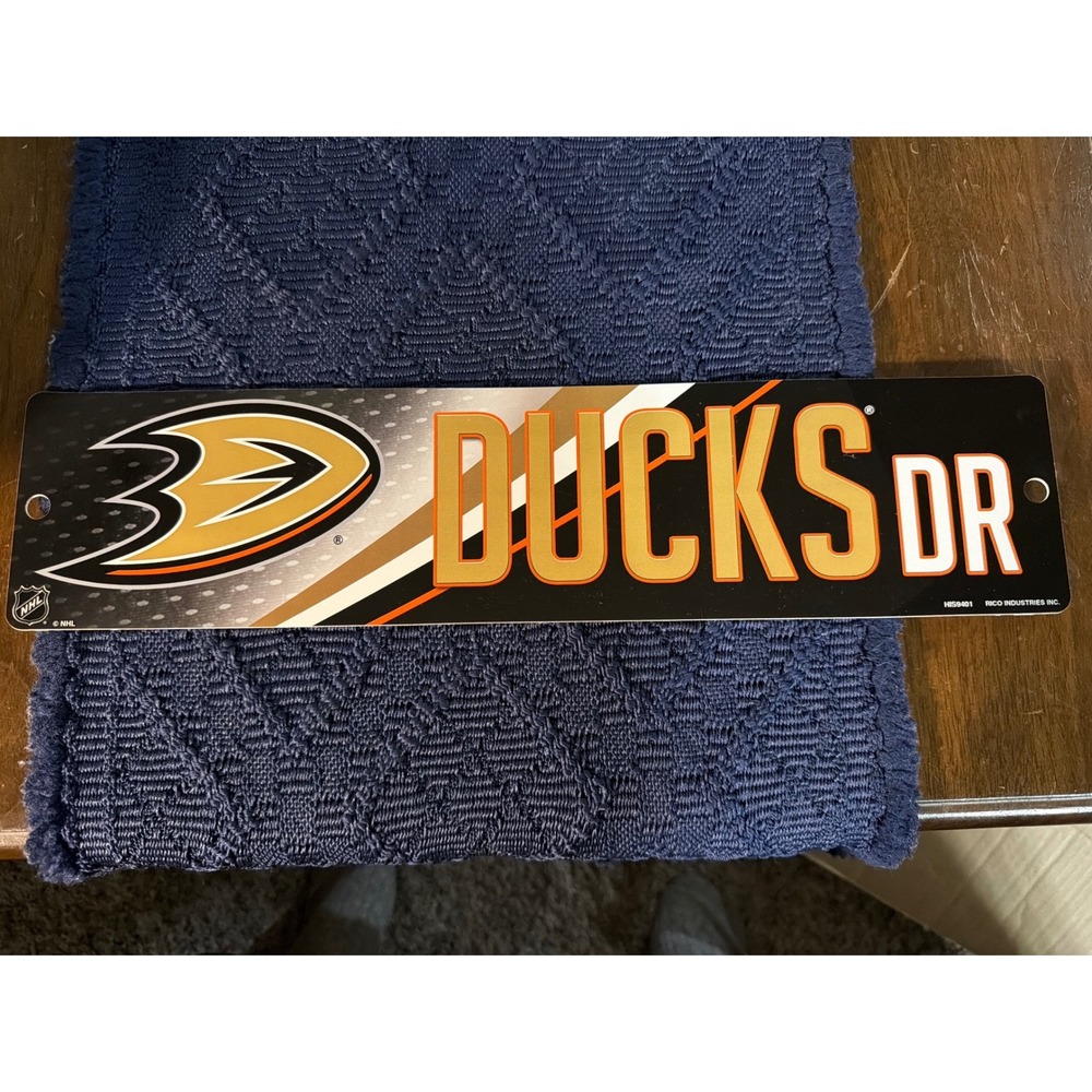 NHL Anaheim Ducks Street Sign Rico Industries HSN9401 Fan Cave Decor Black Gold